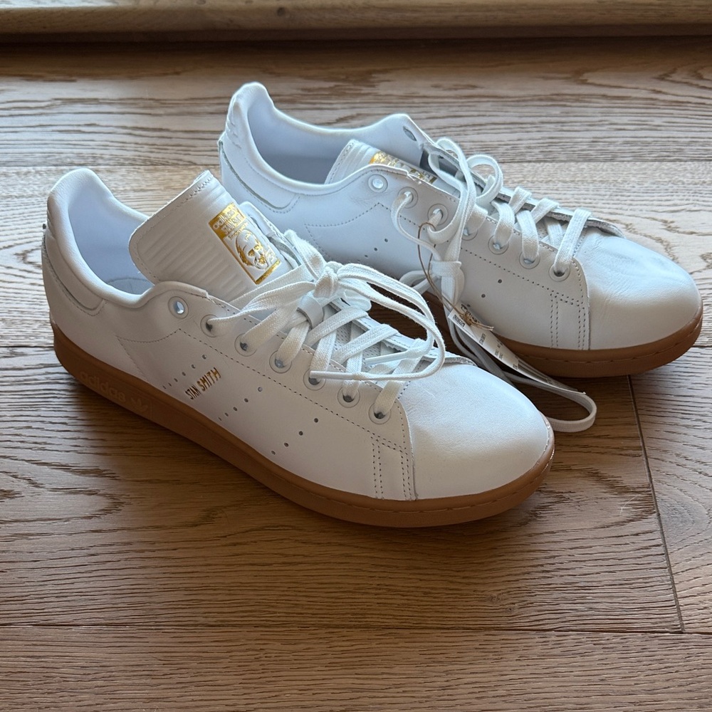 White Adidas Stan Smith Gum Sole